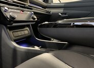 Hyundai Tucson SUV 1,6 l 158 kw