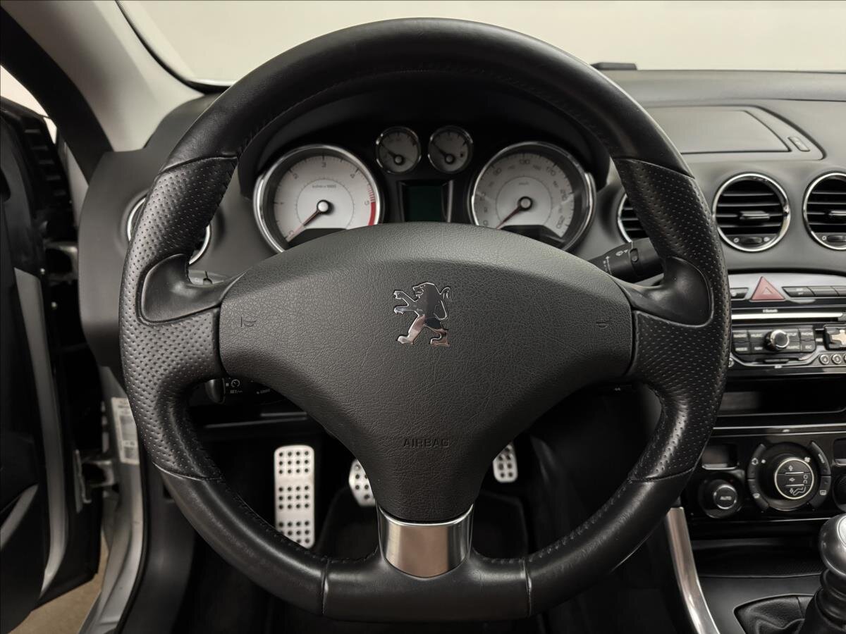 Peugeot 308 Kabriolet 1,6 l 82 kw