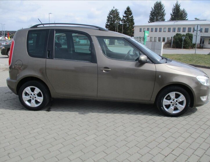 Škoda Roomster MPV 1,6 l 66 kw