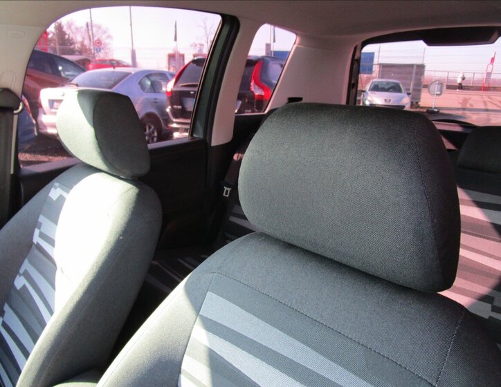 Škoda Roomster Kombi 1,4 l 63 kw