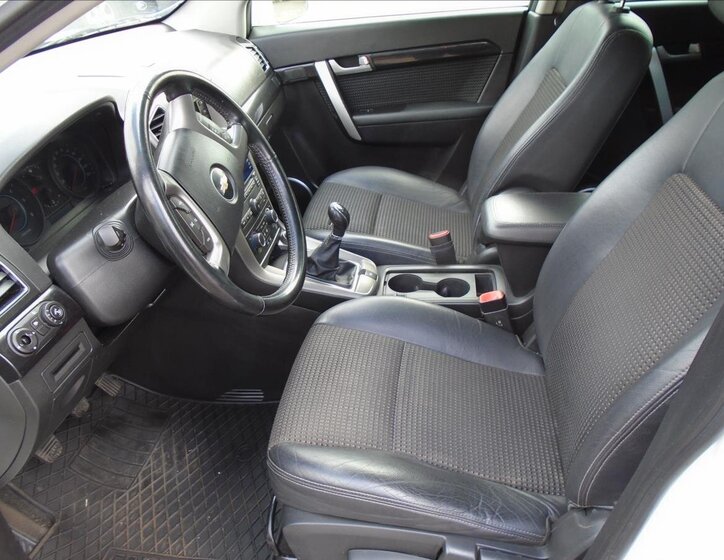 Chevrolet Captiva 10