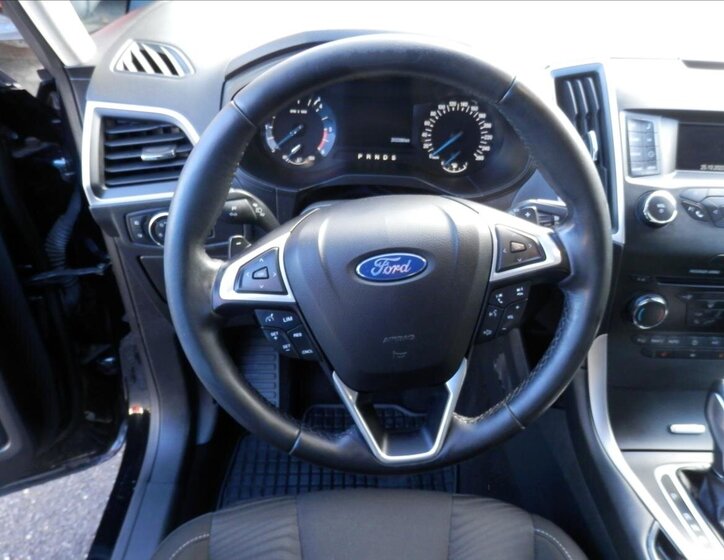 Ford S-MAX MPV 2,0 l 110 kw