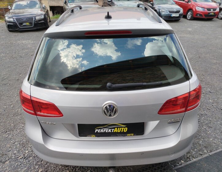 Volkswagen Passat Kombi 2,0 l 103 kw