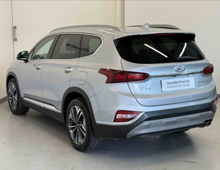 Hyundai Santa Fe SUV / Terénní 2,2 l 147 kw