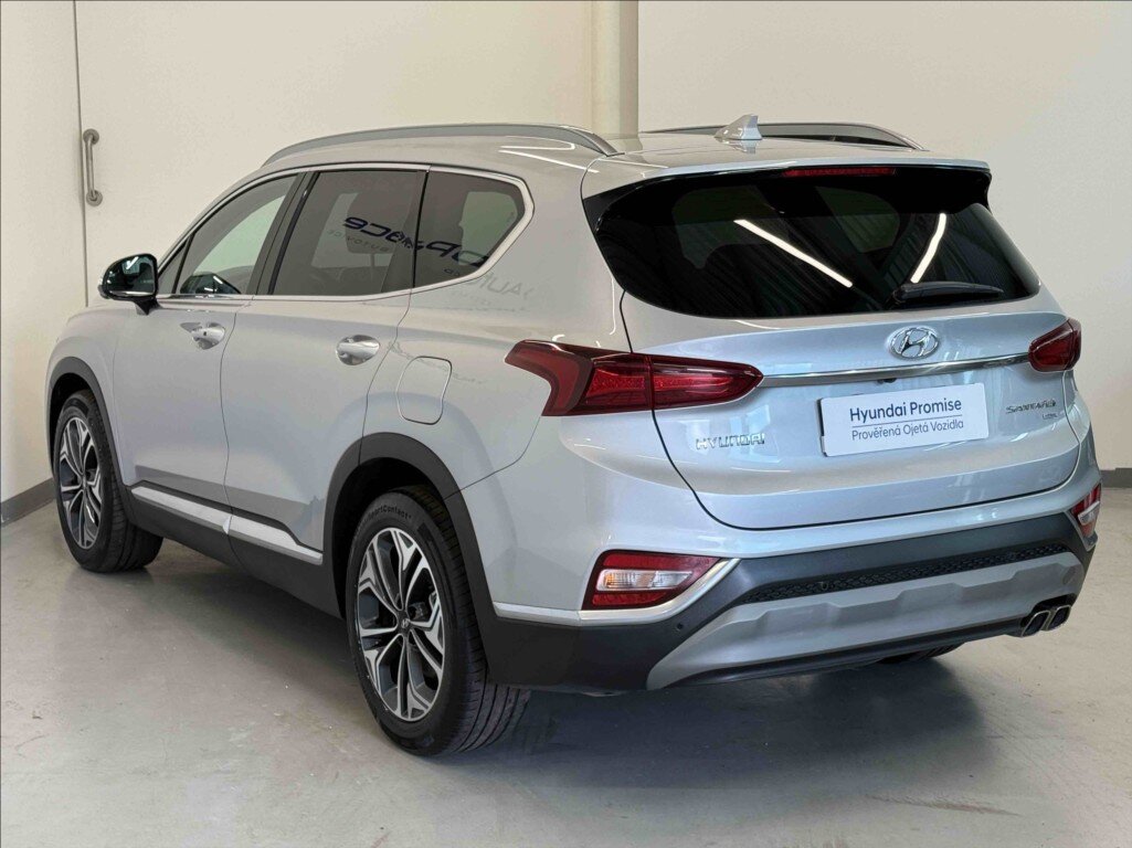 Hyundai Santa Fe SUV / Terénní 2,2 l 147 kw
