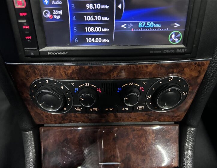 Mercedes-Benz CLK Kabriolet 3,0 l 170 kw