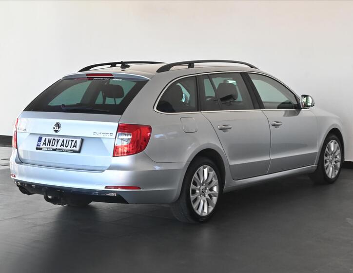 Škoda Superb 3