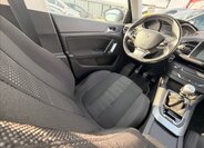 Peugeot 308 Kombi 2,0 l 110 kw
