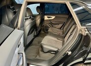 Audi Q8 SUV 3,0 l 210 kw