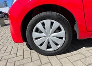 Toyota Aygo Hatchback 998,0 53 kw