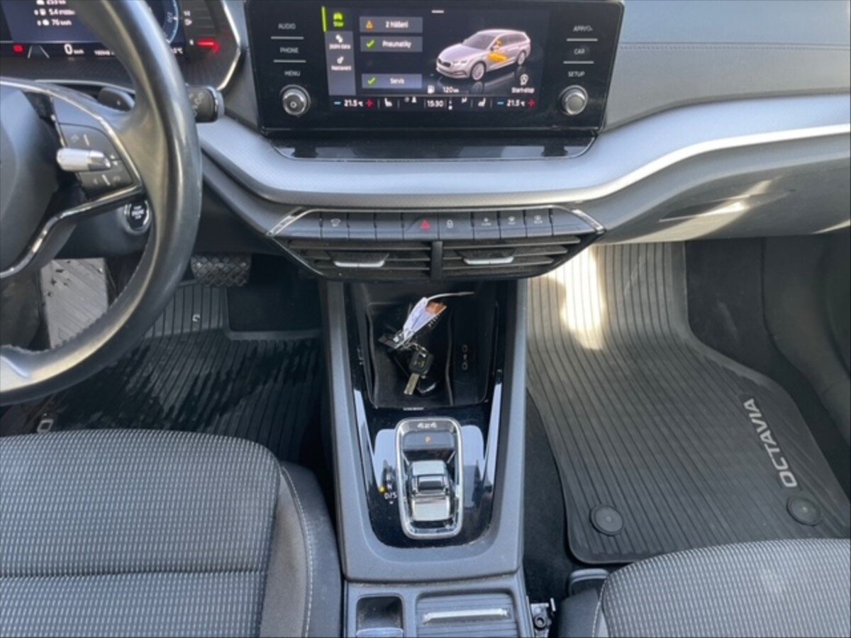 Škoda Octavia Kombi 2,0 l 110 kw