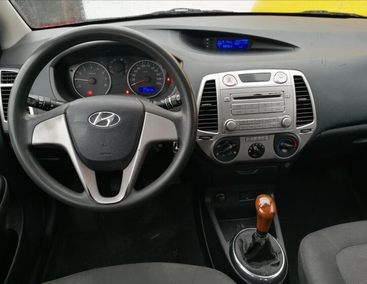 Hyundai i20 5