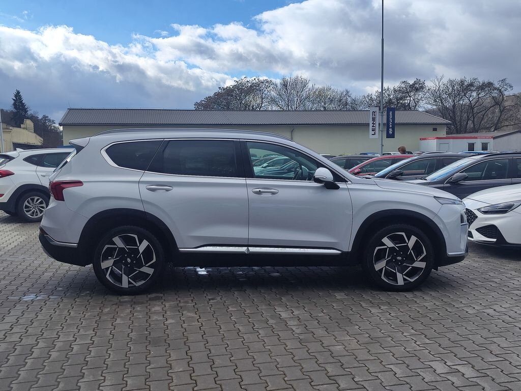 Hyundai Santa Fe SUV 2,2 l 142 kw