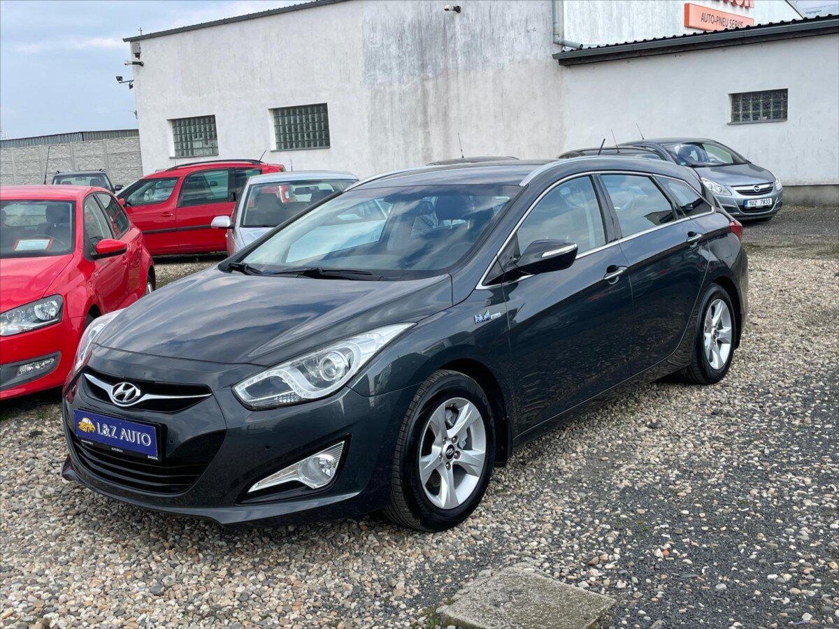 Hyundai i40 Kombi 1,6 l 99 kw