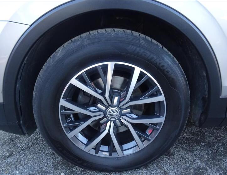 Volkswagen Tiguan 17