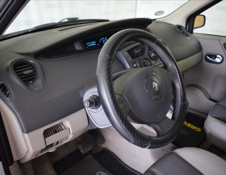 Renault Scénic MPV 1,6 l 83 kw