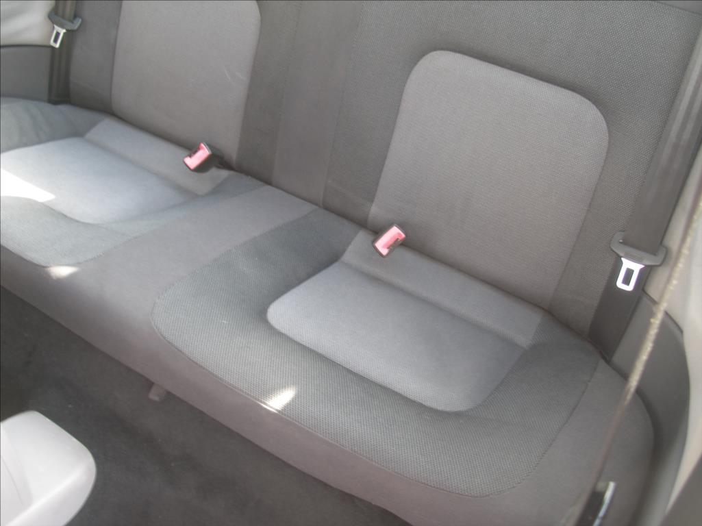 Volkswagen New Beetle