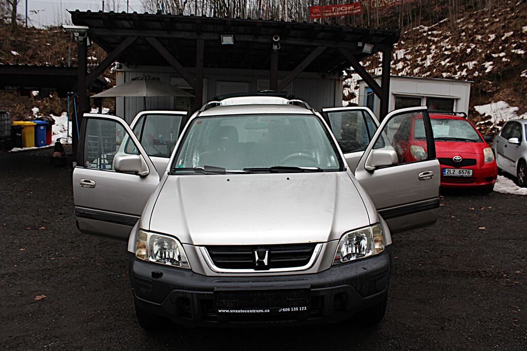 Honda CR-V SUV / Terénní 2,0 l 94 kw