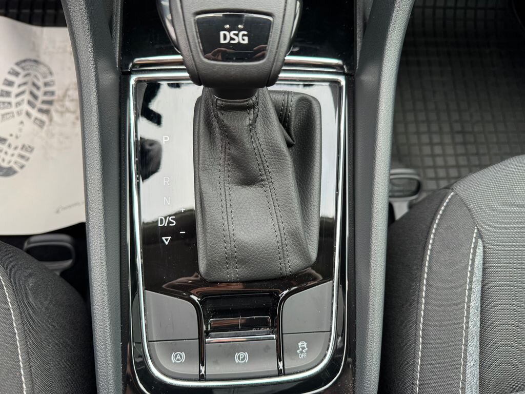 Škoda Karoq SUV 1,5 l 110 kw