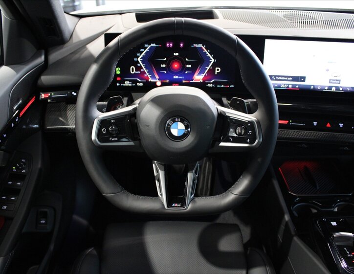 BMW Řada 5 Sedan / Limuzína 3,0 l 210 kw