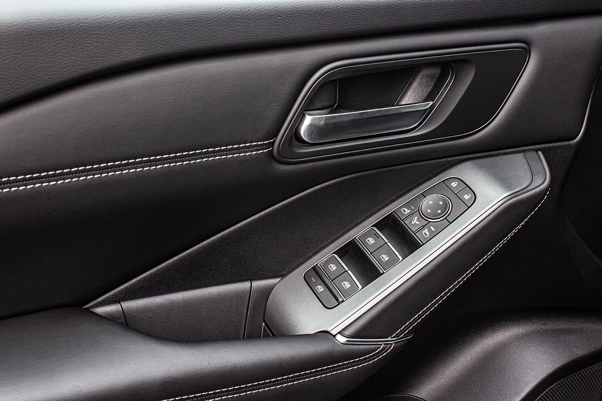 Nissan Qashqai SUV 1,3 l 116 kw