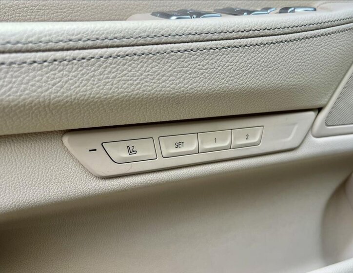 BMW Řada 7 Ostatní 3,0 l 210 kw