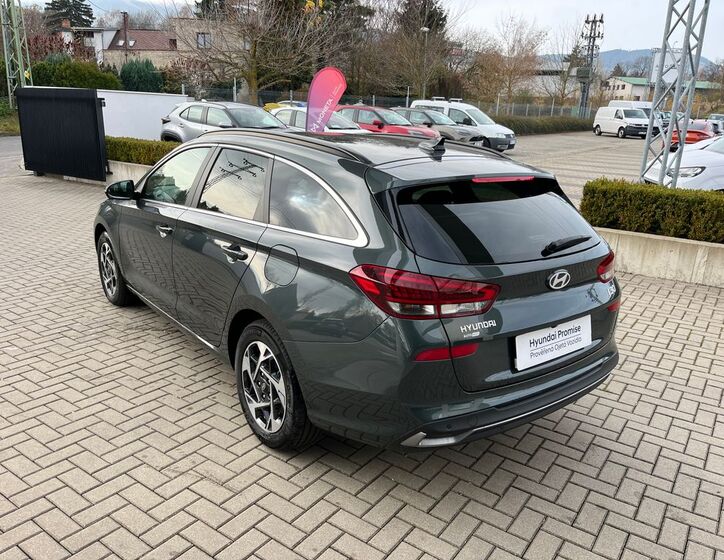 Hyundai i30 4
