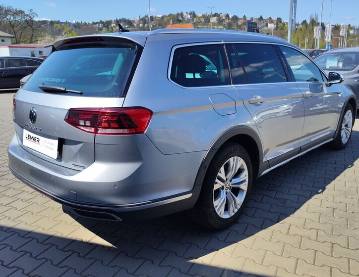 Volkswagen Passat Kombi 2,0 l 147 kw