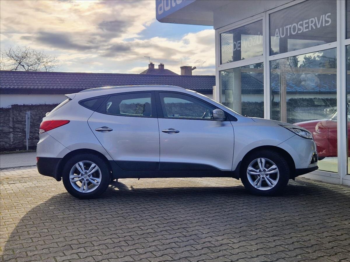 Hyundai ix35 SUV / Terénní 1,6 l 99 kw