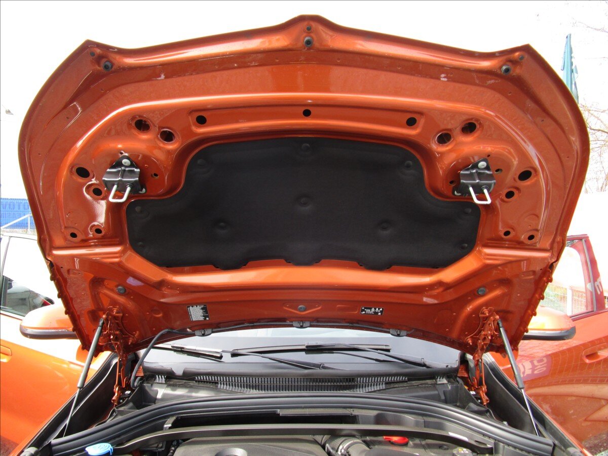 BMW X1 Kombi 1,5 l 110 kw