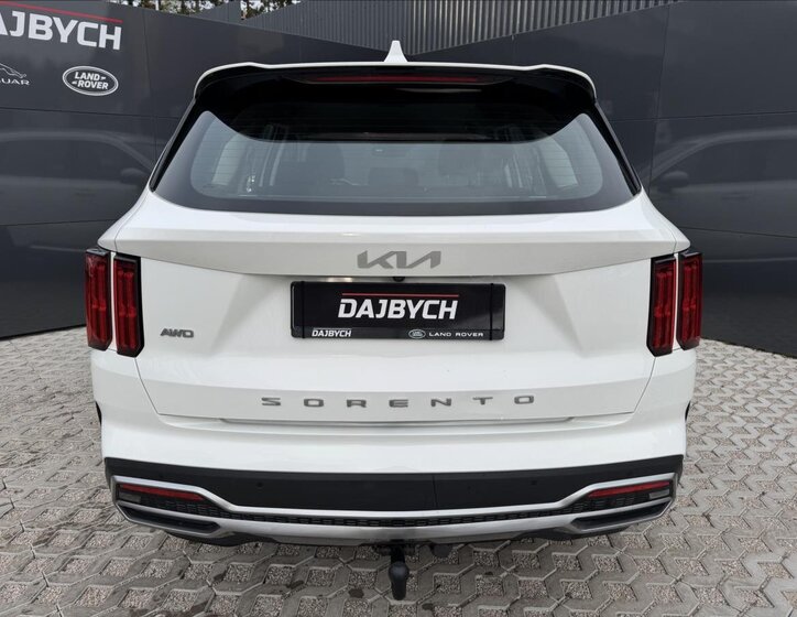 KIA Sorento 8