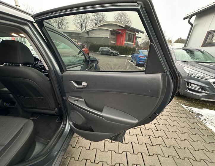 Hyundai Kona SUV 998,0 88 kw