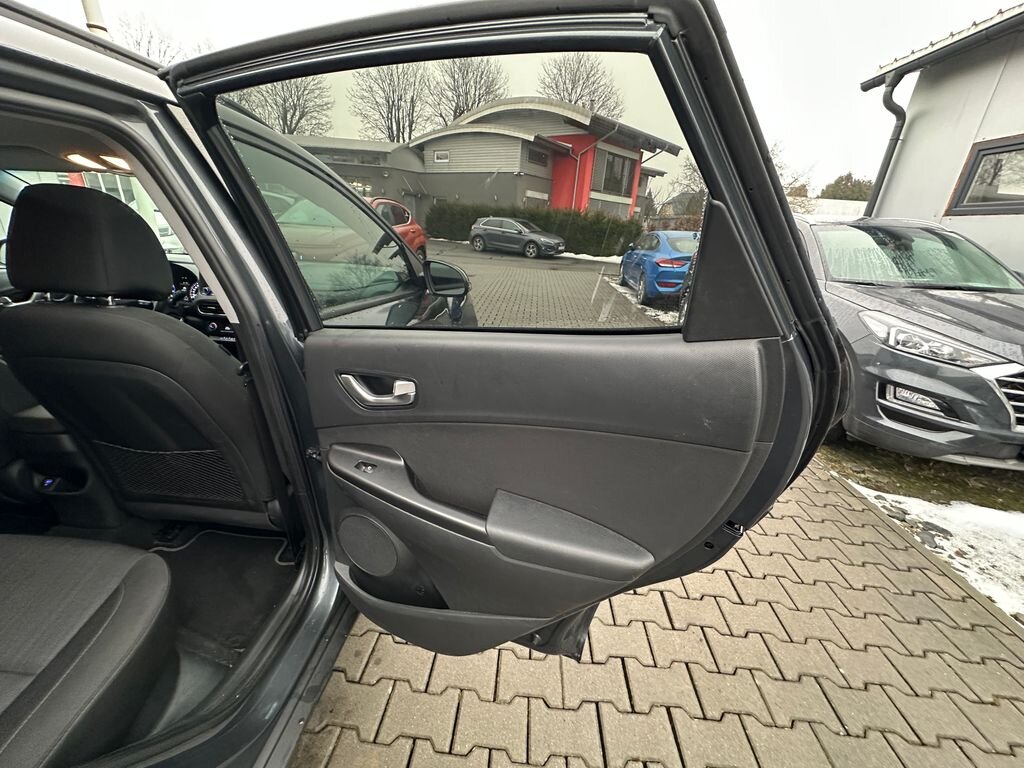 Hyundai Kona SUV 998,0 88 kw