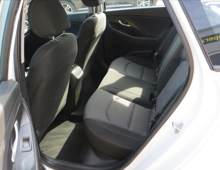 Hyundai i30 Kombi 1,6 l 85 kw