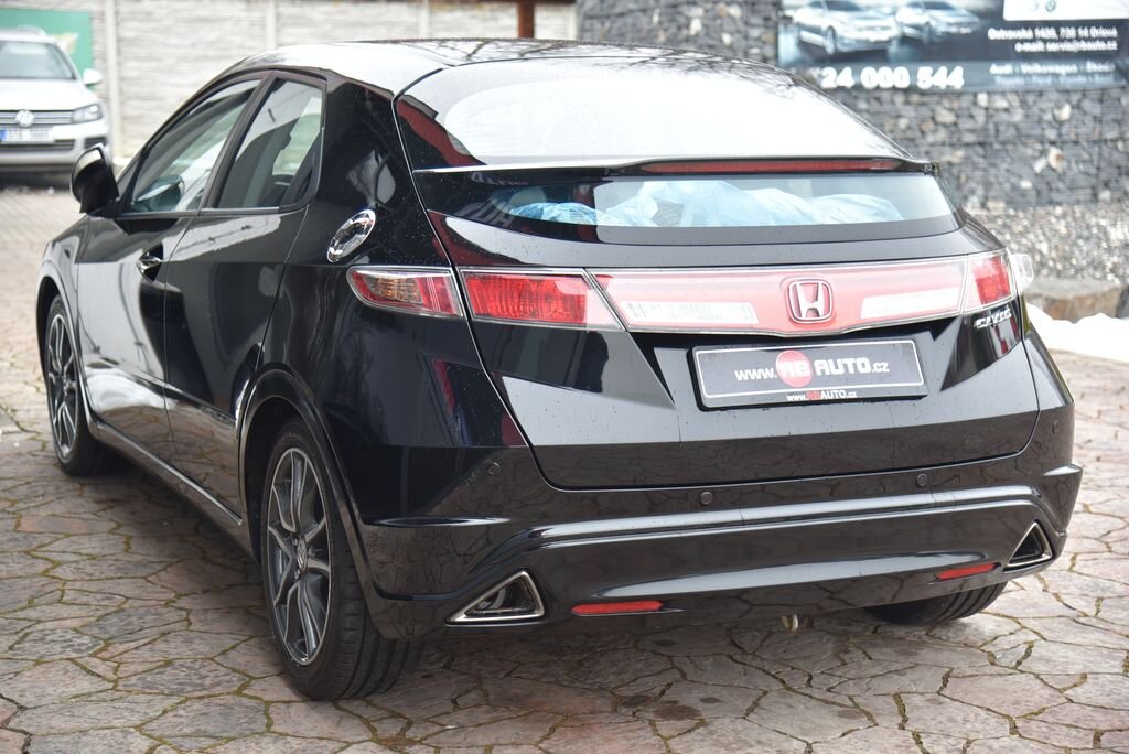 Honda Civic Hatchback 1,8 l 103 kw