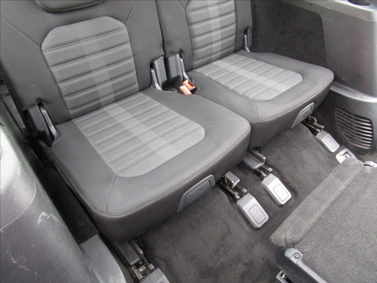 Ford Galaxy MPV 1,5 l 121 kw