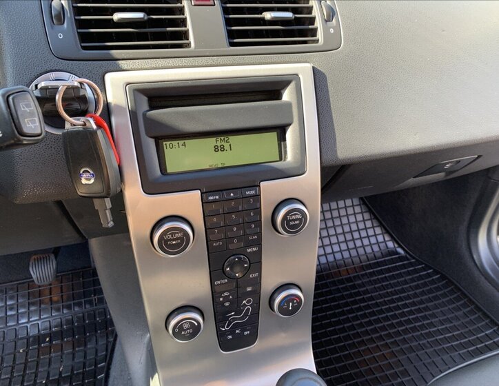 Volvo V50 Kombi 2,0 l 100 kw