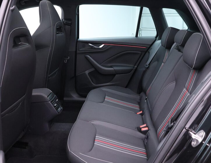 Škoda Kamiq SUV 1,5 l 110 kw