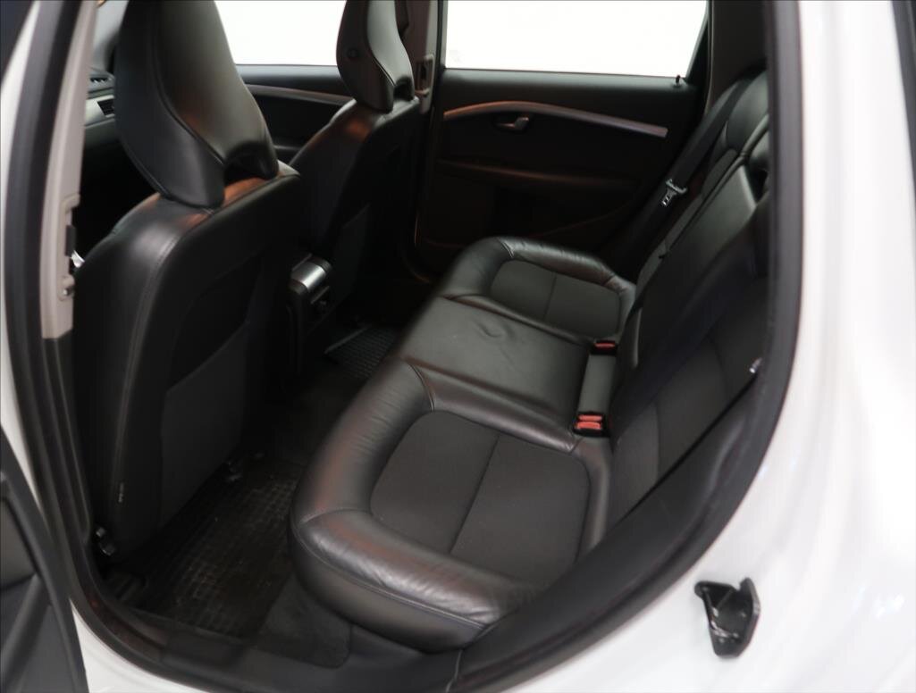 Volvo V70 Kombi 2,4 l 120 kw