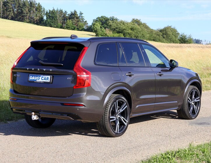 Volvo XC90 8