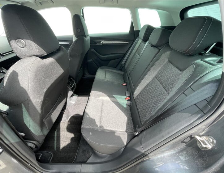 Škoda Karoq SUV / Terénní 2,0 l 110 kw