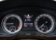 Škoda Superb 22