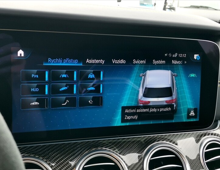 Mercedes-Benz Třídy E 21