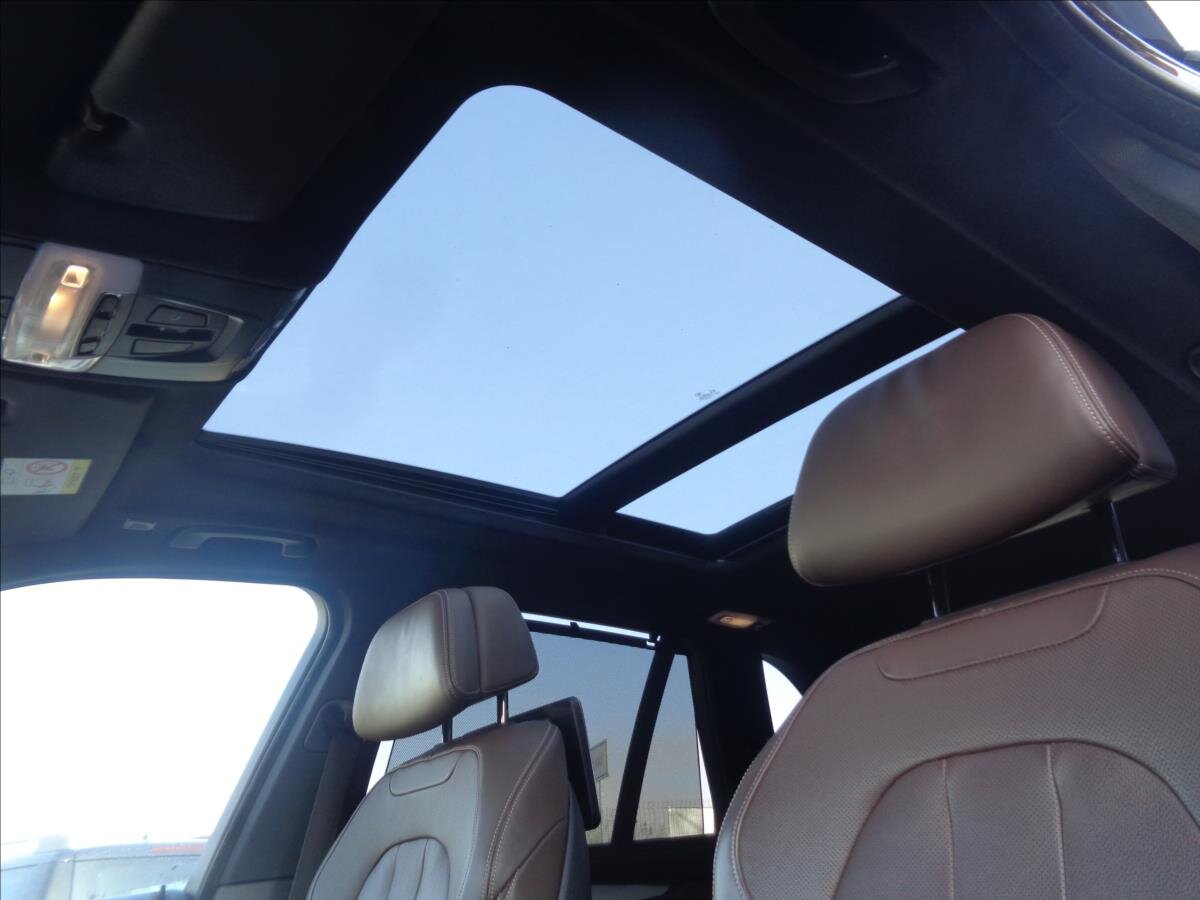 BMW X5 Kombi 2,0 l 180 kw