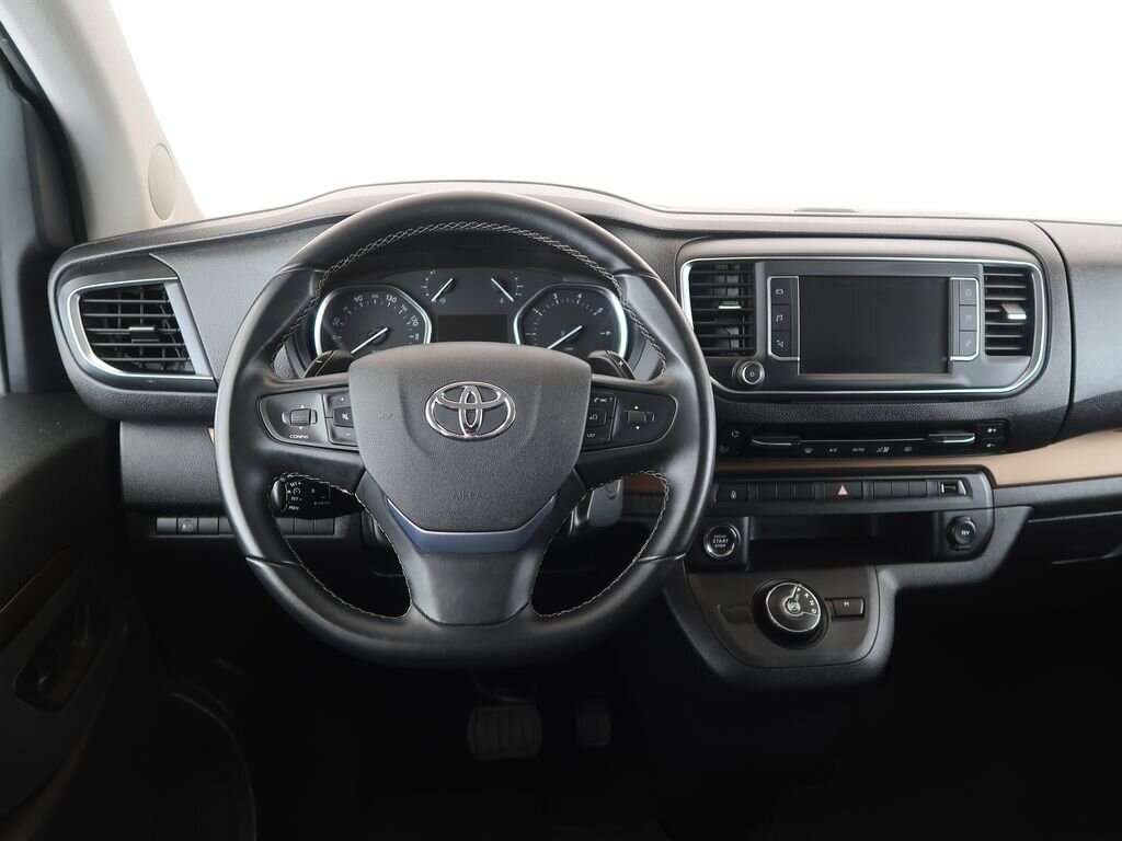 Toyota ProAce Verso VAN-Minibus 2,0 l 130 kw