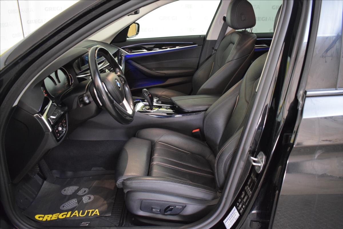 BMW Řada 5 Sedan / Limuzína 3,0 l 195 kw