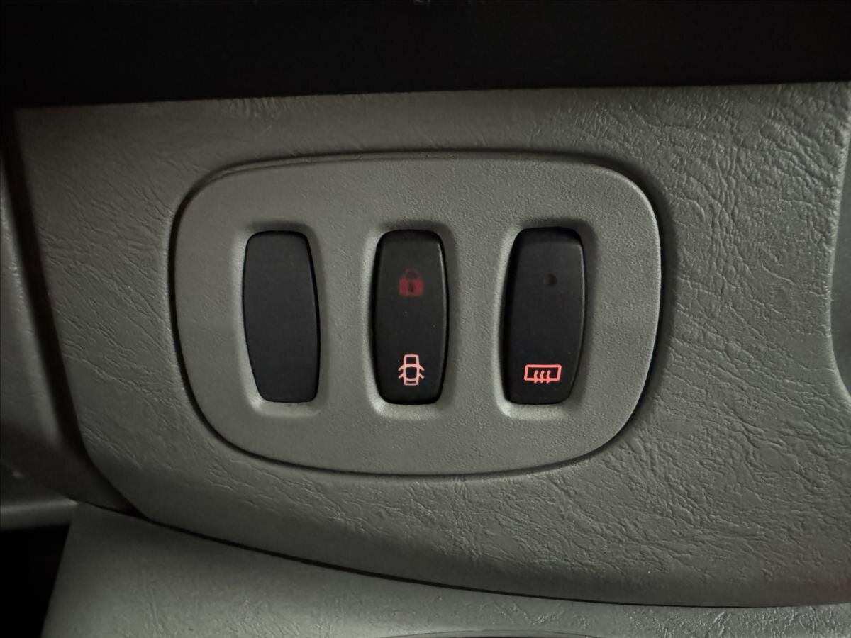 Opel Vivaro Kombi 2,0 l 84 kw