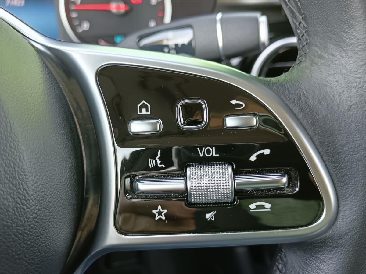 Mercedes-Benz GLC SUV / Terénní 2,0 l 225 kw