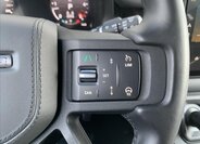 Land Rover Defender 35