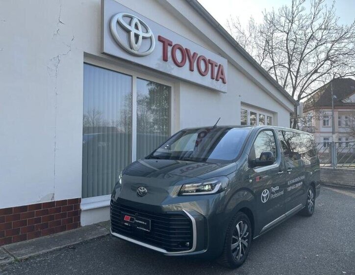 Toyota ProAce Verso MPV 2,0 l 106 kw